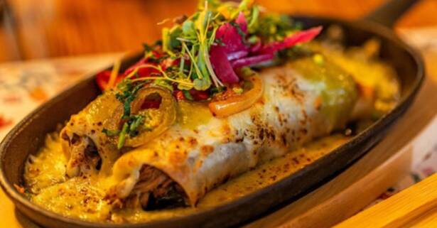 Málaga Menú fusión Tex Mex e hindú para 2 o 4 personas en Benalmádena