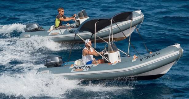 Tenerife Navega con facilidad: alquiler de barco sin licencia de 1 o 2 horas