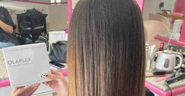 Córdoba Cabello liso y radiante con un tratamiento regenerador con queratina