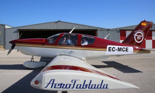 Sevilla Vuelo en avión ligero o avioneta con duración a elegir para 1 o 2