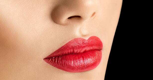 Zaragoza Micropigmentación en perfilado o labios completos con acabado natural