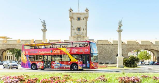 Cádiz Ticket de 2 días para bus turístico por Cádiz para 1 niño o adulto