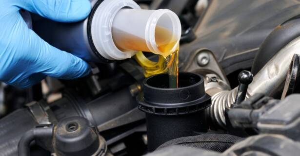 Madrid Mantenimiento para tu coche: cambio de aceite y de filtros y revisión