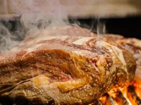 Las Palmas ¿Antojo de parrillada? Menú clásico o prémium para 2 con opción a vino