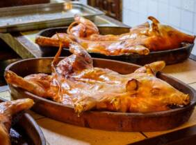 Valladolid Menú cochinillo para 2 o 4 personas