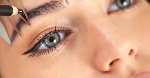 Bilbao 1 o 2 sesiones de microblading de cejas o micropigmentación de labios