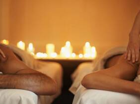 Madrid Masaje en pareja con velas o ritual VIP con cava y chocolates