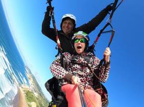 Bilbao ¡Es hora de volar! Bautismo de vuelo en parapente para 1 o 2 adultos