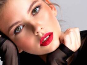 Valencia Hidratación de labios con relleno dérmico y opción a BB Glow