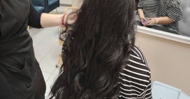 Tenerife Sesión de peluquería con peinado y lavado con opción a corte y color