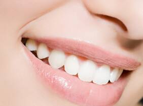 Málaga Blanqueamiento dental con led para 1 persona