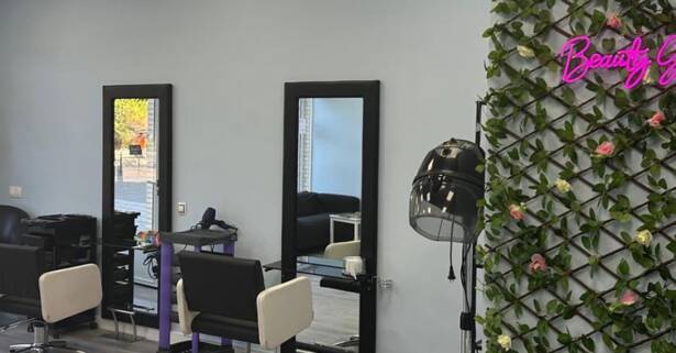 Madrid Sesión de peluquería con mascarilla