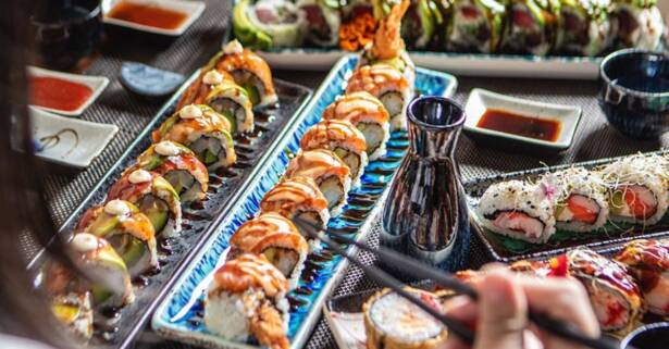 Palma de Mallorca Menú japonés para 2 o 4 personas con opciones clásicas o gourmet