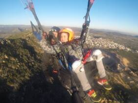 Valencia Vuelo en parapente biplaza de 30 minutos con monitor experto para 1