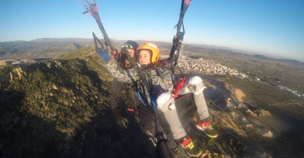 Valencia Vuelo en parapente biplaza de 30 minutos con monitor experto para 1
