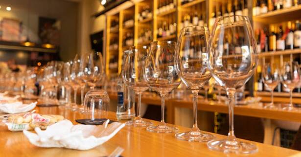 Tenerife Cata de 4 vinos y quesos para 2 personas