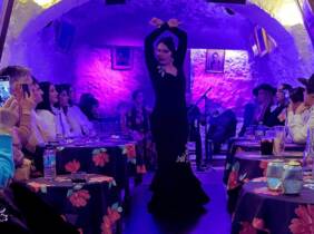 Granada Entrada a show flamenco para 2 en el Sacromonte de Granada con bebida