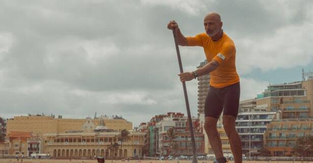 Las Palmas Clase de paddlesurf de 90 minutos para 1 o 2 personas