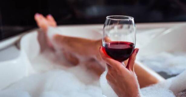 Sevilla Experiencia termal para 2 con acceso a spa y degustación de vino